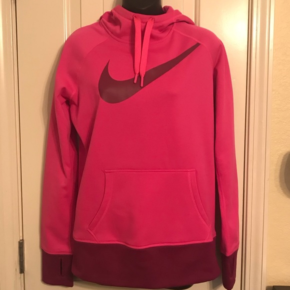 Nike Women’s Pullover - Picture 9 of 14